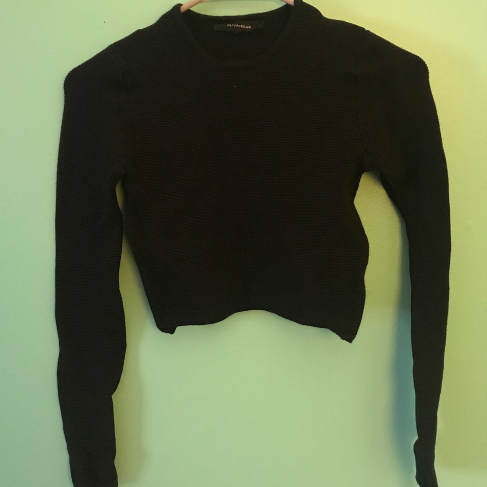 Cropped long sleeve sweater